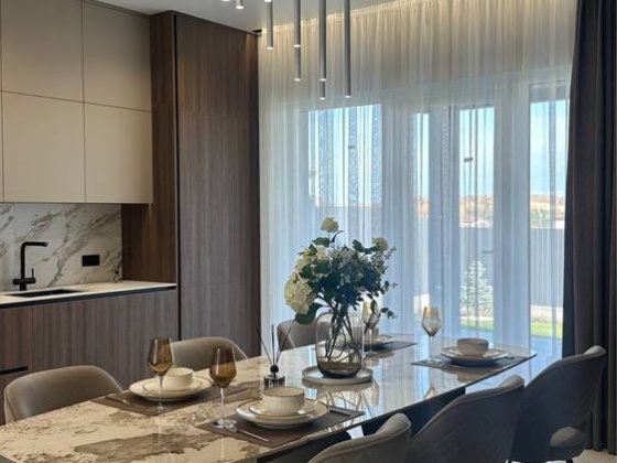 Будинок з новим дизайнерським ремонтом! Лісники. Газ, автонавіс, 8 сот Лесники