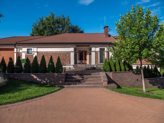 Продаж Будинок 6-к 222 м.кв Ходосівка СОНЯЧНІ ПАНЕЛІ САУНА ГЕНЕРАТОР Ходосівка