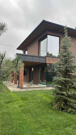 Стильний ЯКІСНИЙ ТА ПРИВАБЛИВИЙ будинок на 5 сотках 170 м2 - фото 1