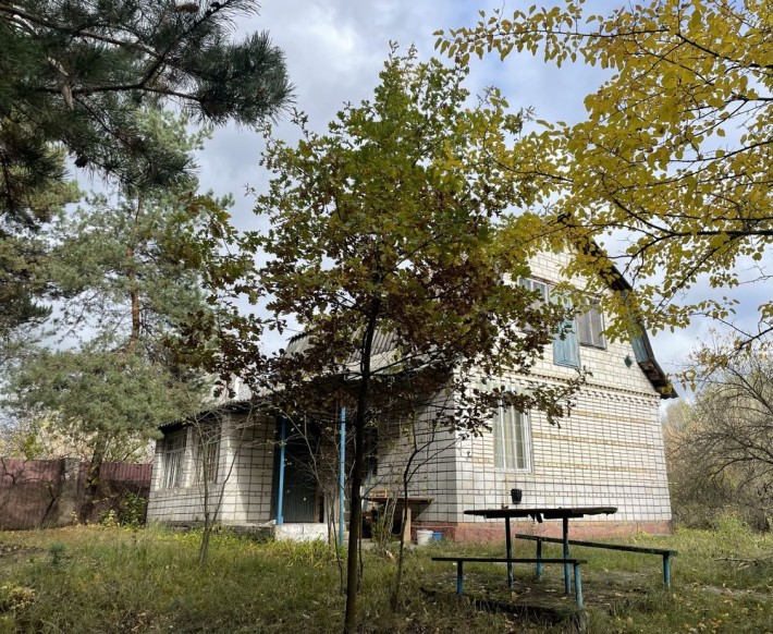 Продам дом Подгорцы Голубое озеро - фото 1