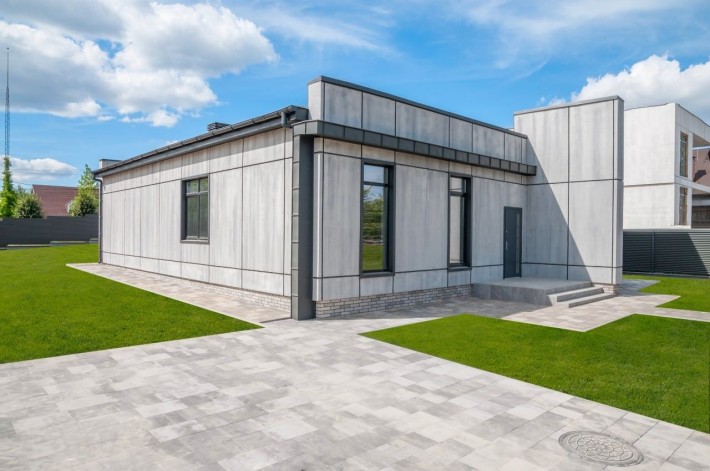 Сучасний Hi-tech будинок 135 м² у центрі Іванковичів — 20 хв до Києва - фото 1