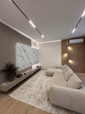 Будинок з РЕМОНТОМ. Басейн. Газ. Ходосівка. Лісники. - фото 1