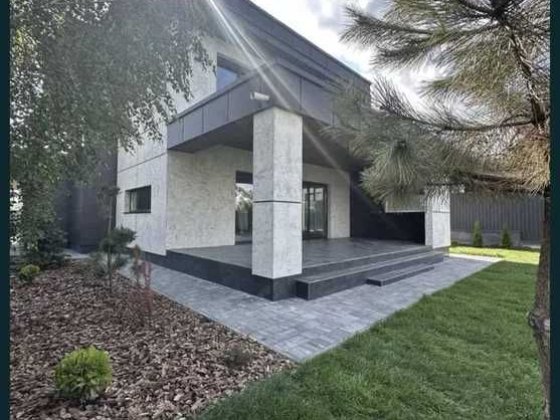 Продаж БУДИНКУ В Ходосівці 216 м2 на 8.5 сотках ГАЗ електрика 17 кВт Ходосівка