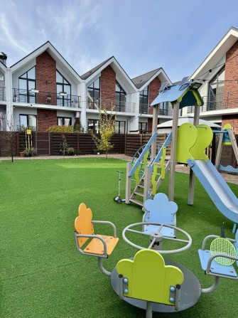 продаж таунхауса з центральними комунікаціями 65000 - фото 1