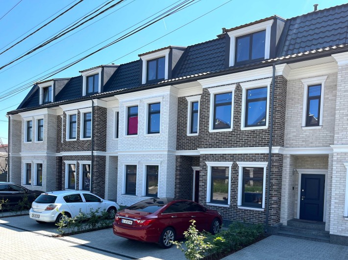 Таунхауси в англійському стилі СЕРТИФІКАТ - ТАК! - фото 1