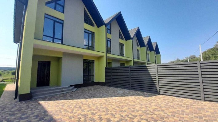 Продаж таунхауса 100м2 в  тг Білогородська, 2 км від села Стоянка. - фото 1