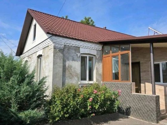 ПРОДАЖ будинку з магазином. Рокитне Рокитное