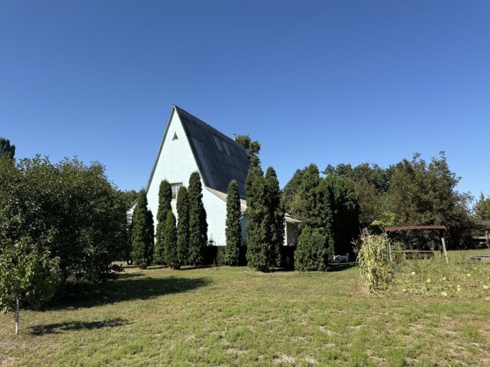 Будинок в Макарові біля річки - фото 1