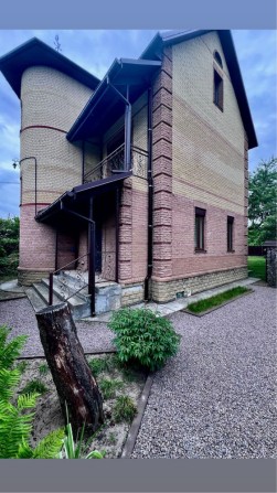 Продам котедж,Глеваха смт, Фастівський р-н, Київська обл - фото 1