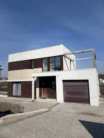 Продаж будинку БЕЗ КОМІСІІ від власника Глеваха центр села  Торг - фото 1