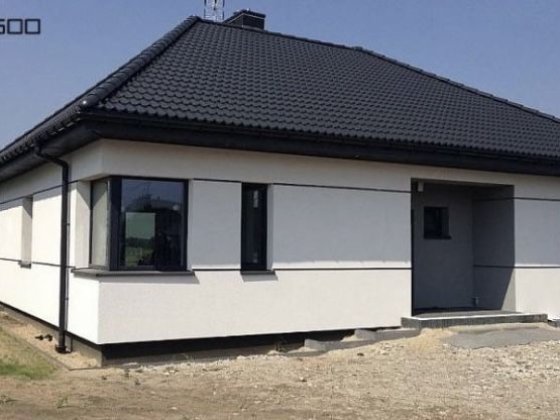 Одноповерховий будинок! Блиставиця! Центр Блиставица