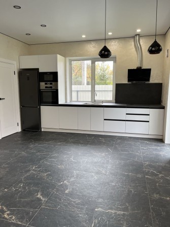 Будинок з ремонтом 110 кв.м, 6 соток - фото 1