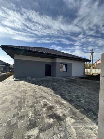 Продаж сучасного будинку - фото 1