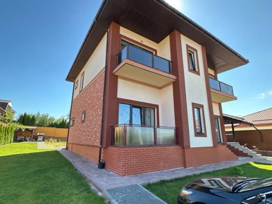 Будинок з ремонтом на 10 сотках / Білогородка Гнатівка