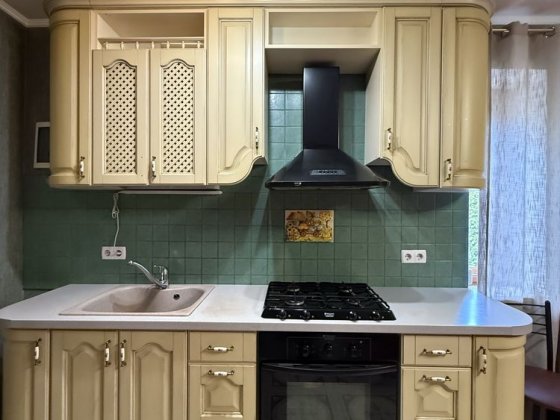 Чудовий будинок у Горенці з ремонтом та меблями Горенка