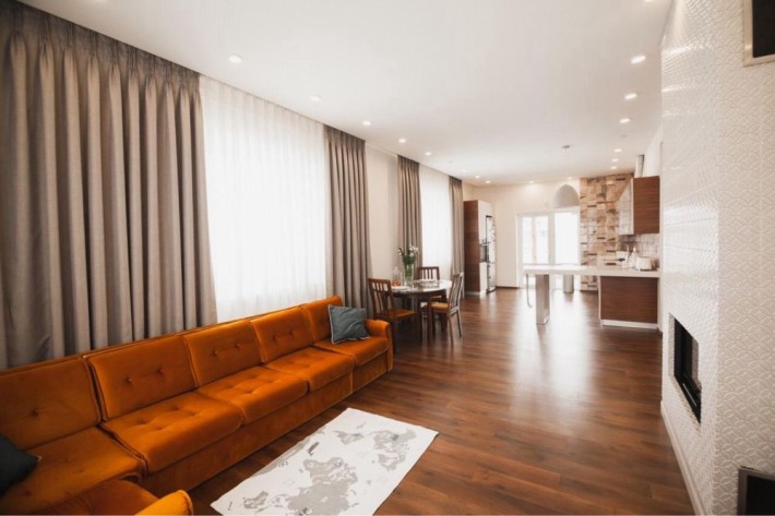 Без комісіі Ідеальний стан будинку 262м2 с. Гора 7 соток землі - фото 1