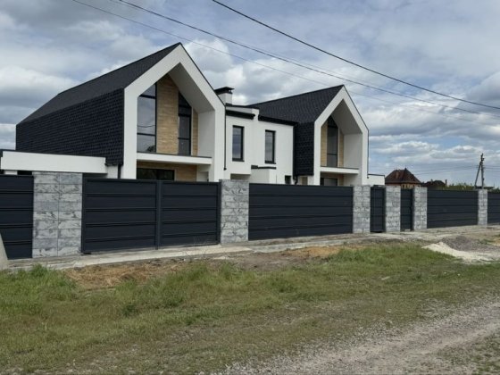 Будинок із керамоблоку Дмитровка