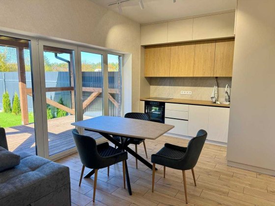 Таунхаус з ремонтом Горенка