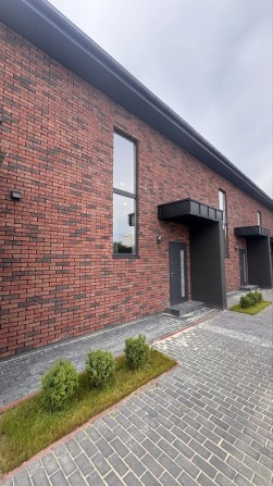 Продаж, власний таунхаус під Києвом, Пуща-Лісова 5хв - фото 1