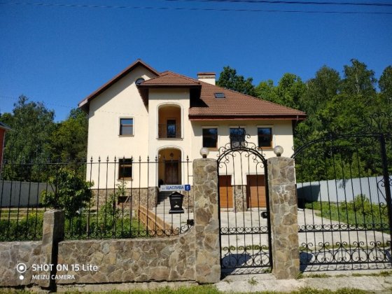 Продаю дом. с.Дмитровка, Киево-Святошинский р-он Дмитровка