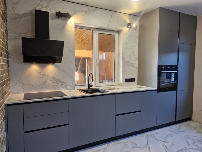 Продаж будинку з ремонтом в селі Зазим'я, Броварського району, Київ об - фото 1