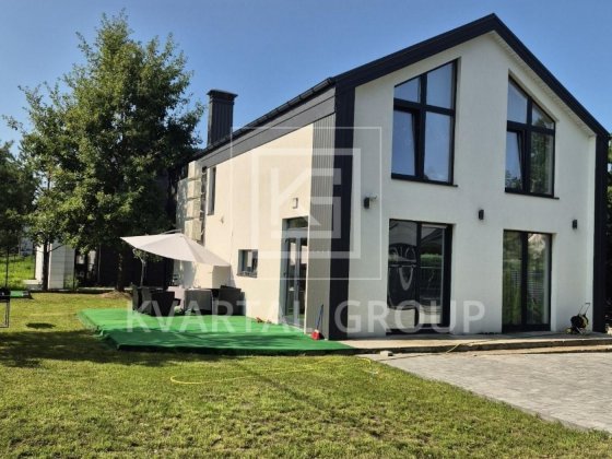 Продаж  Будинок Дмитрівка,вул.Лісна Забуччя