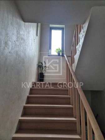 Просторий коттедж  з ремонтом ! Без комісії! - фото 1