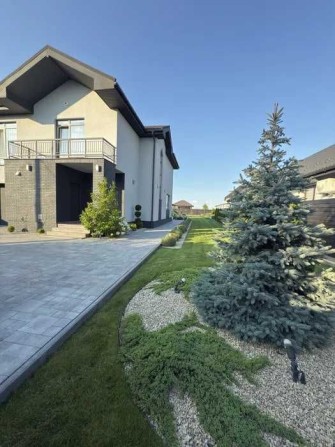 Сучасний технологічний будинок у с. Зазим’я, Броварський район - фото 1