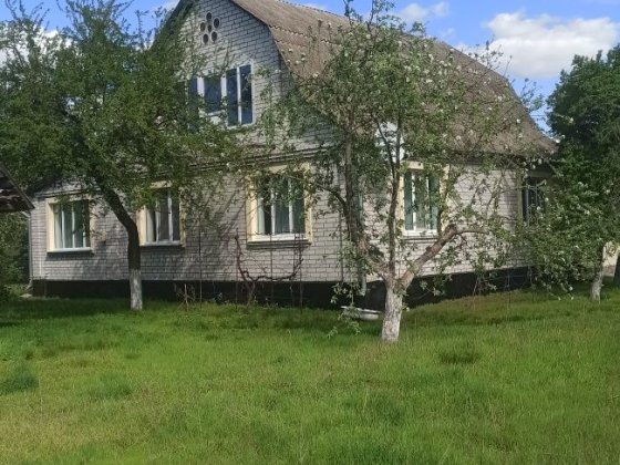 Будинок з ділянкою під забудову Кийлов