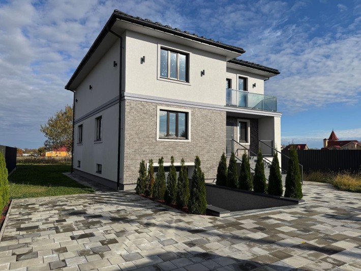 Без комісії! ТОРГ! Будинок з підвалом 20 соток землі Нові Княжичі - фото 1