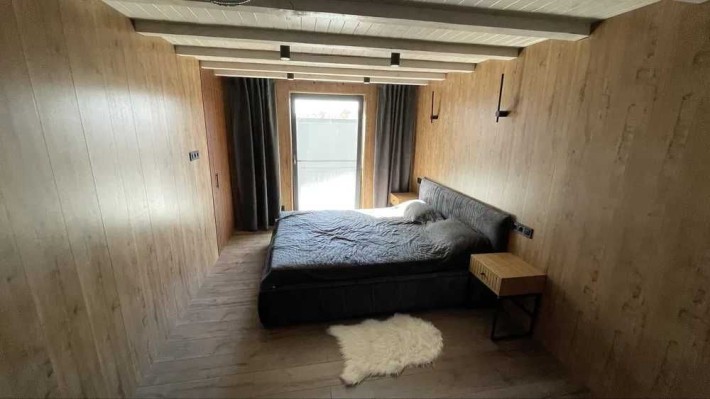 Затишний будинок біля лісу та озера Круглик - фото 1