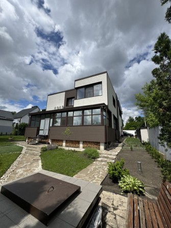 Будинок Іванковичі 2-х поверховий 250 м.кв - фото 1