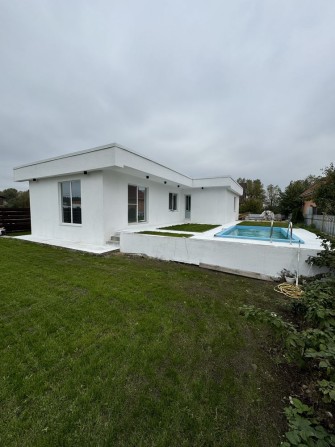 Продам Будинок з басейном та підвалом Киівс. обл, село Лютіж, Власник - фото 1