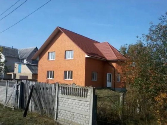 Газифікований будинок з великою ділянкою Микуличи