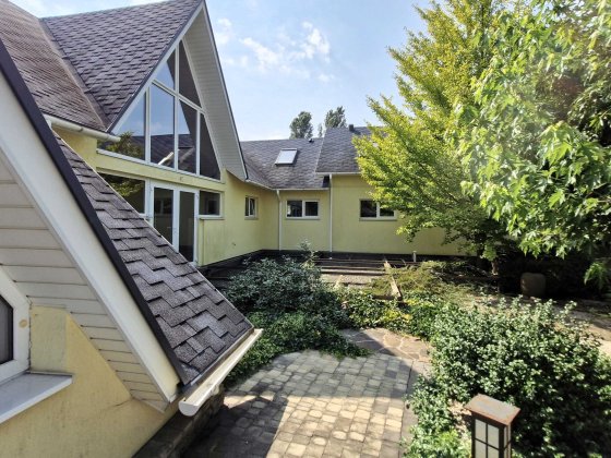 Будинок/Дача 340 м², 10 соток, Михайлівка-Рубежівка – відеоогляд! Михайловка-Рубежовка