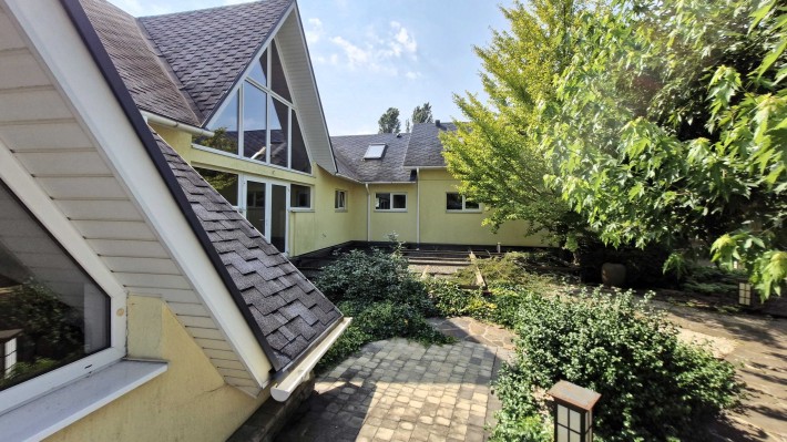 Будинок/Дача 340 м², 10 соток, Михайлівка-Рубежівка – відеоогляд! - фото 1