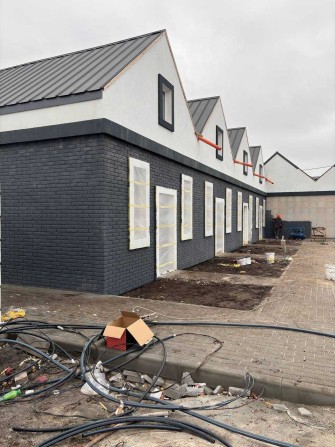 Таунхаус без ремонту за вигідною ціною - фото 1