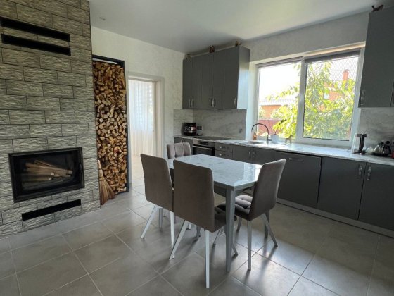 Ідеальний будинок для ідеальних людей! Петрушки