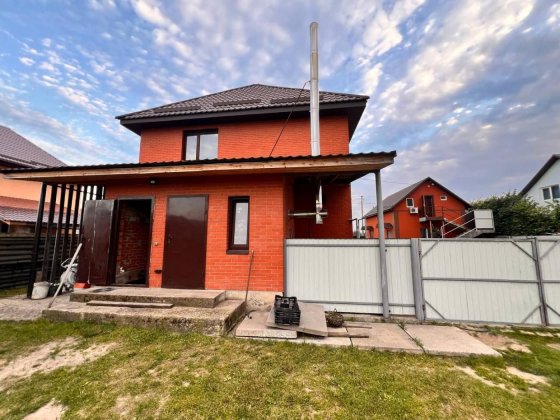 Будинок 158м² + будинок 100м² гараж 15 сот земля Пилиповичі