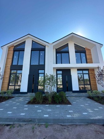 Дуплекс 95 м з видом на озеро, ділянка 3 сот. Розстрочка 12 міс. - фото 1