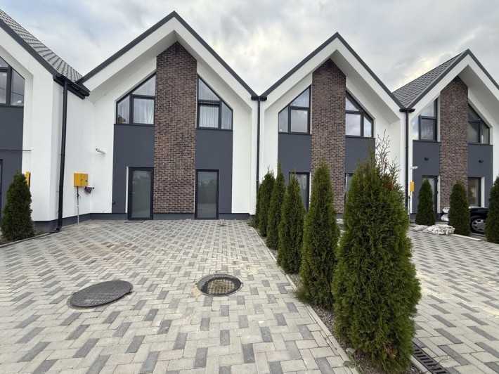 Мрії здійснюються! Сучасний таун з ремонтом в Путрівці, КМ Chaletville - фото 1