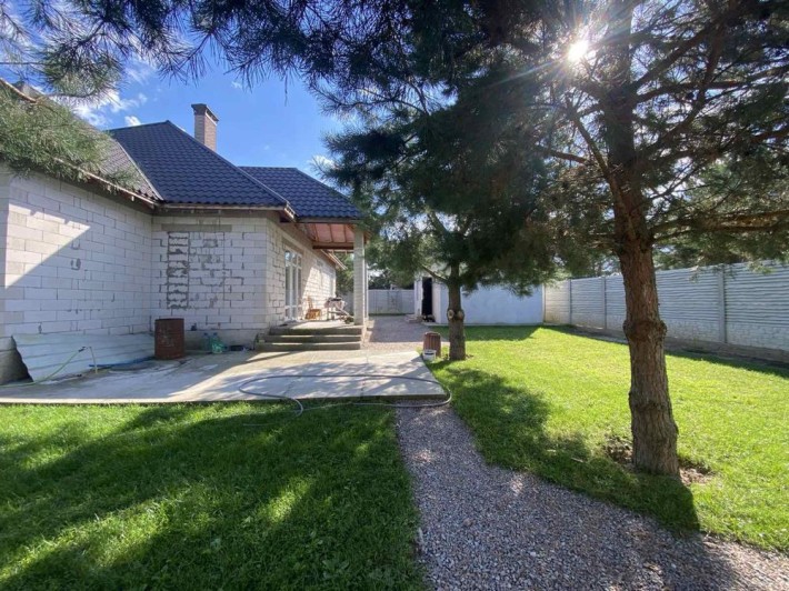 Путрівка 2-х поверховий будинок 15 соток Продаж - фото 1