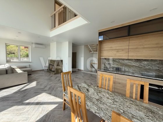 Продаж нового будинку з авторським ремонтом с.Рославичі. Без % Рославичі