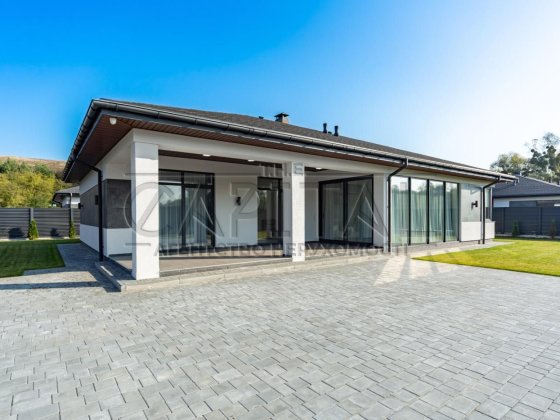 Продаж нового будинку з сучасним ремонтом, Рославичі Рославичі