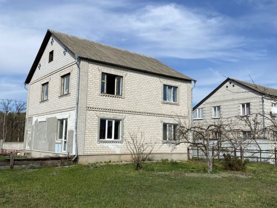 Будинок у с.Щасливе Счастливое