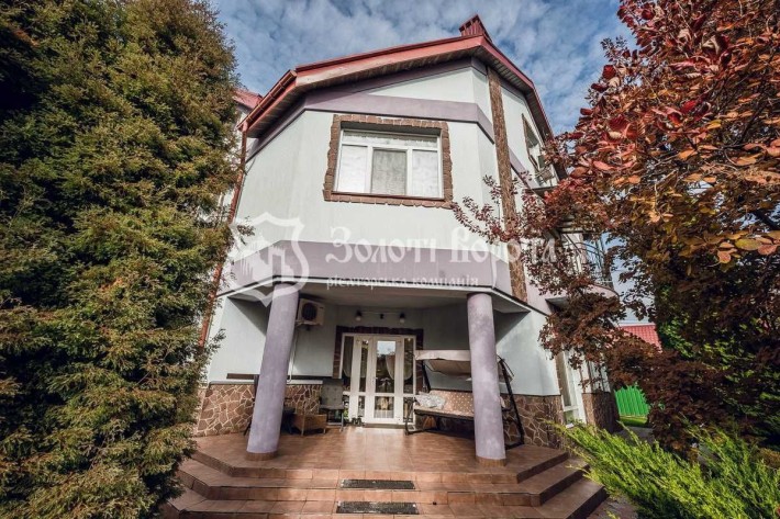 Будинок, 3 пов. Гарний стан. с. Таценки, Обухівський район - фото 1