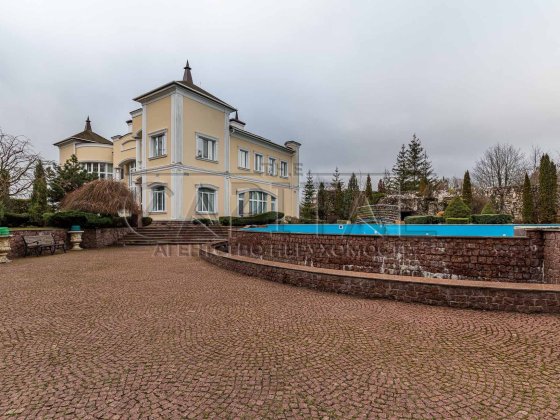 Продаж будинку, Хлепча, 1200м2, 1 Га, басейн, сауна Хлепча