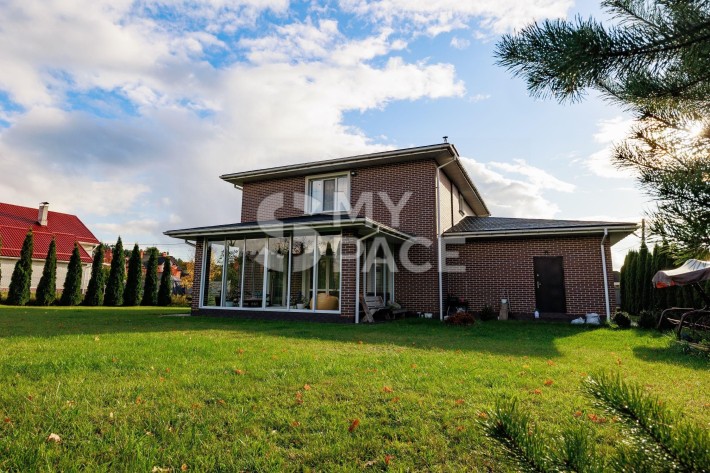 Будинок с. Хотів, 10 хв до міста, 10 соток, 253квм. ТОП ціна! - фото 1