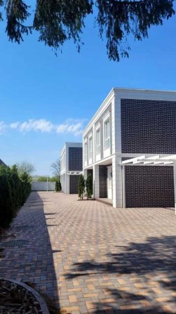 Продаж Тауна у Хотові поруч парк Феофані, Метрологічна, Теремкі, ВДНГ - фото 1