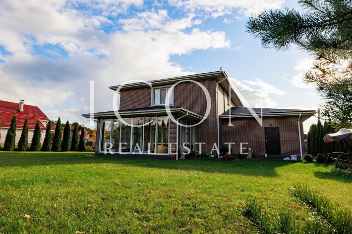 Продаж будинку |253 м²| Хотів - фото 1